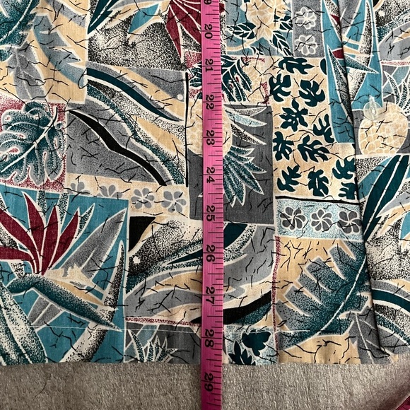 [M]Howie Tropical Print Men's Hawaiian Shirt, EUC - Picture 4 of 4